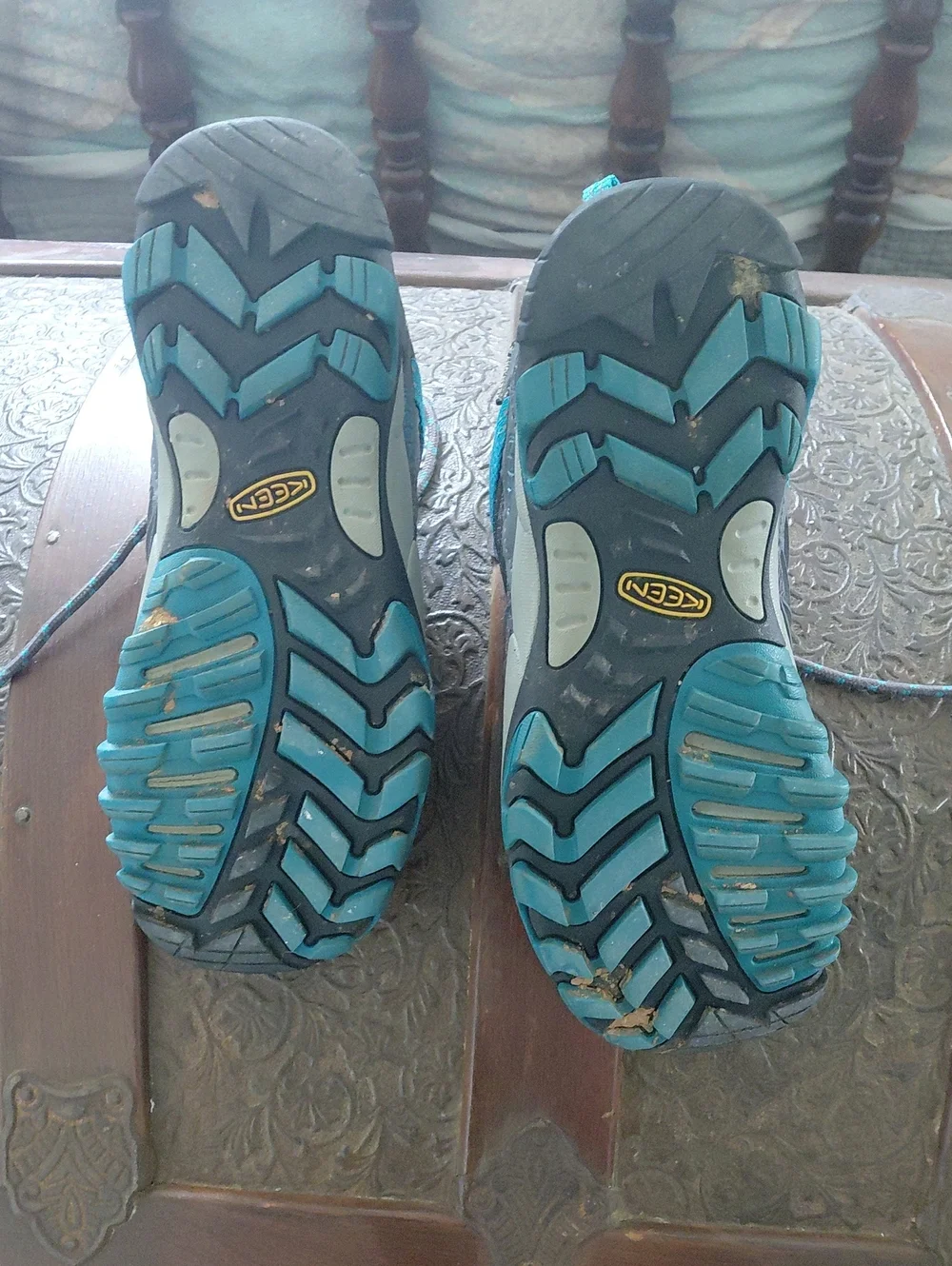 KEEN waterproof dry hiking walking shoes size 7.5